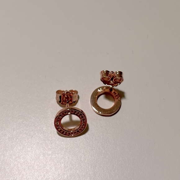 FASHION EARRINGS | Rose Gold Tone Circular Studs | NWOT - Picture 6 of 8